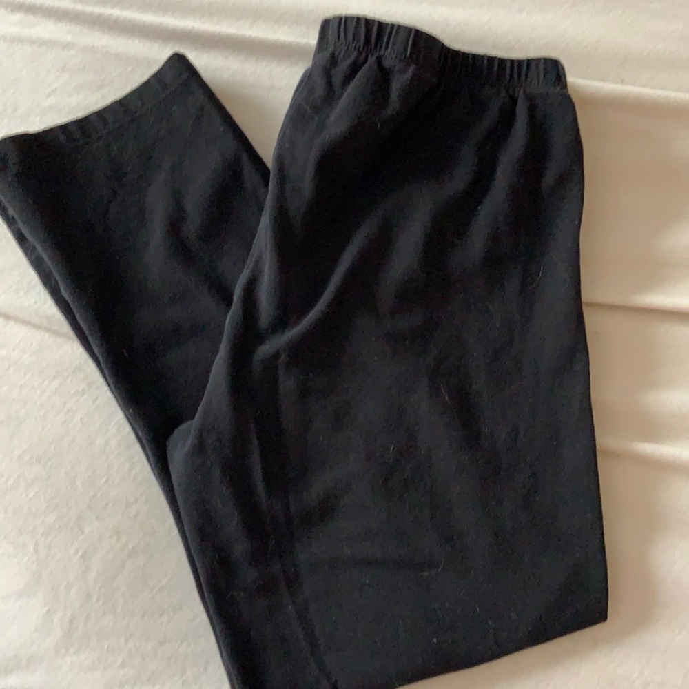 Girls Capri Black Leggings. Size 14 (xl)